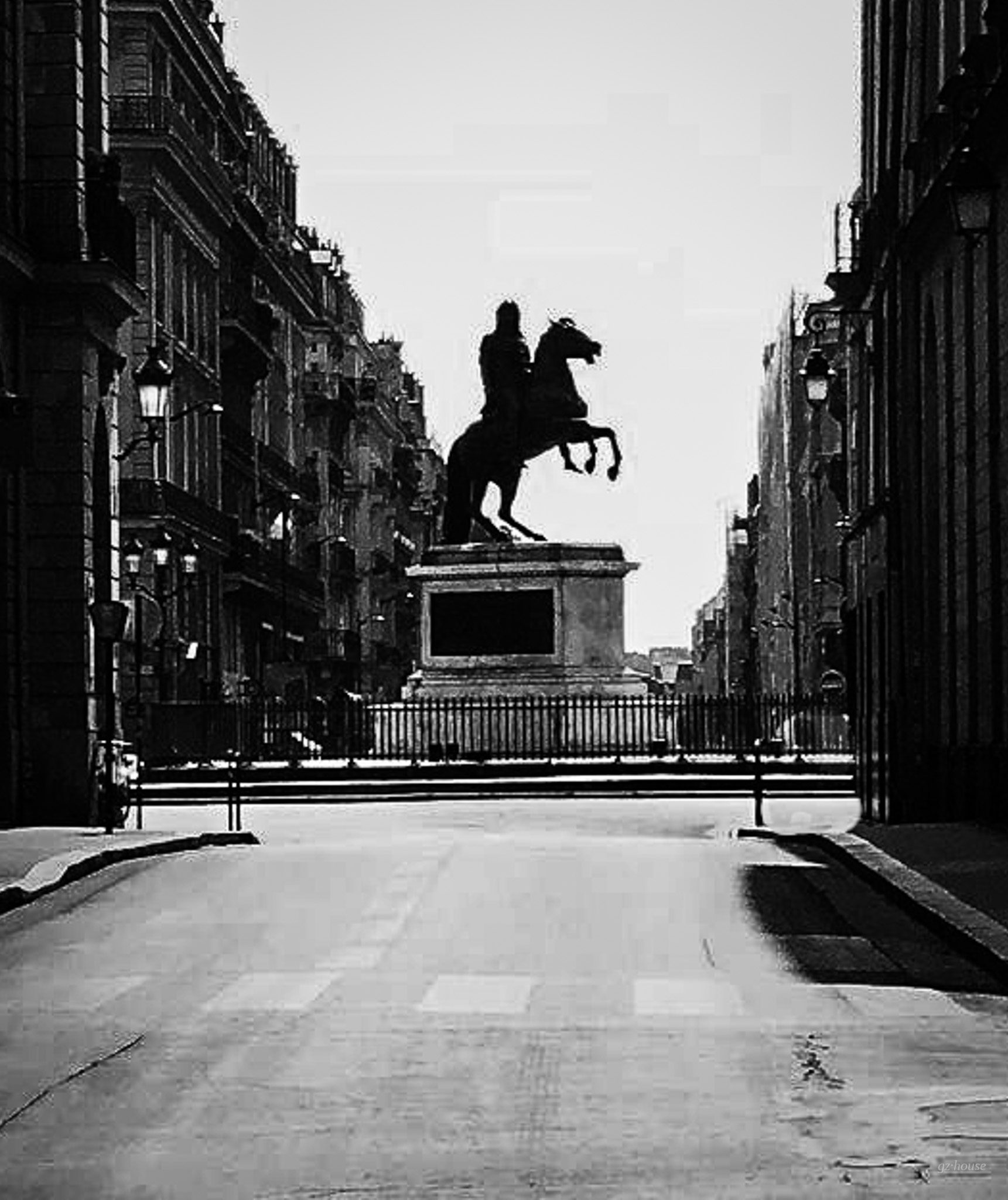 Paris Sculptures, image 4
