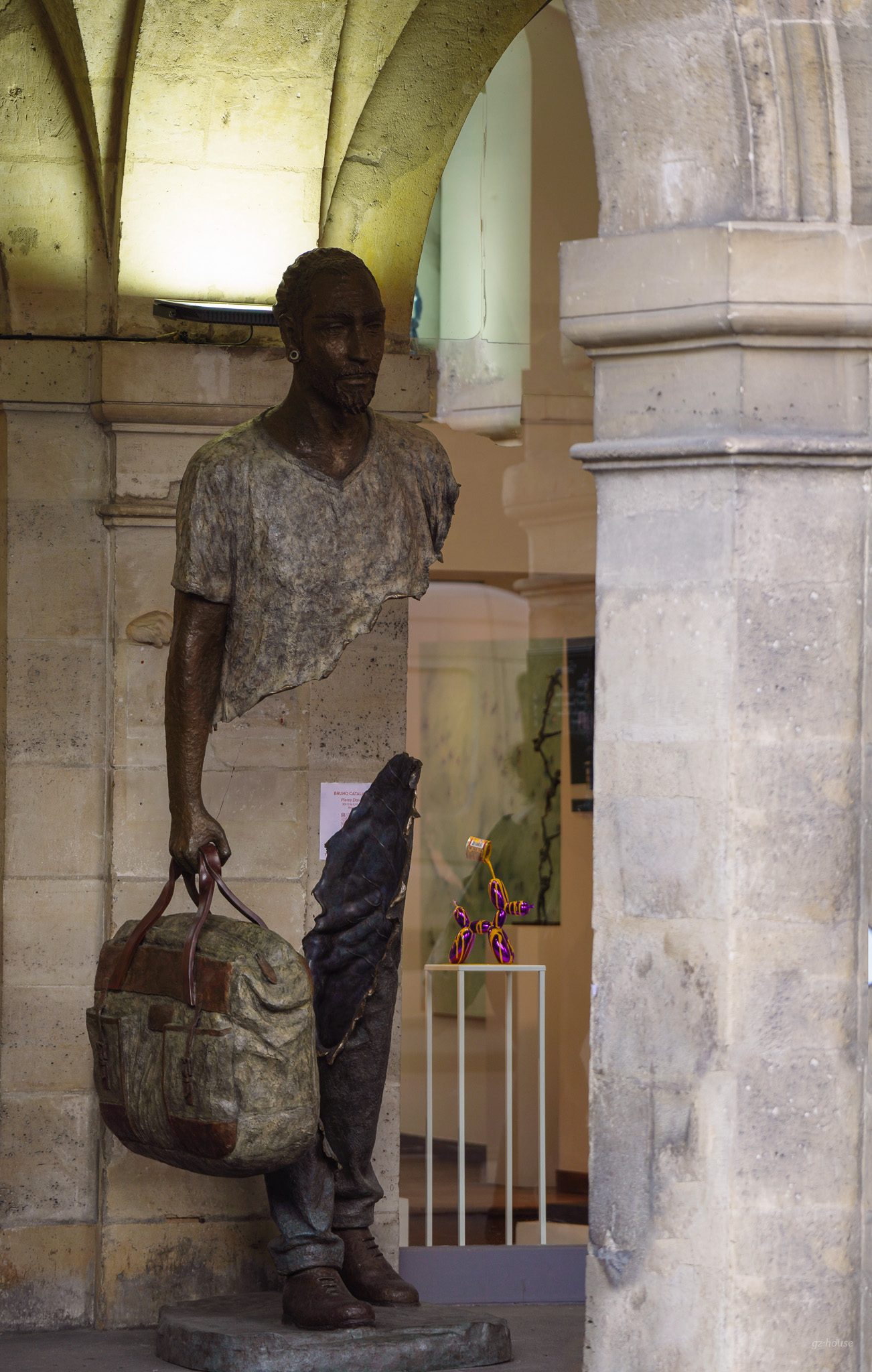 Paris Sculptures, image 1